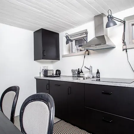Vivante Basement *